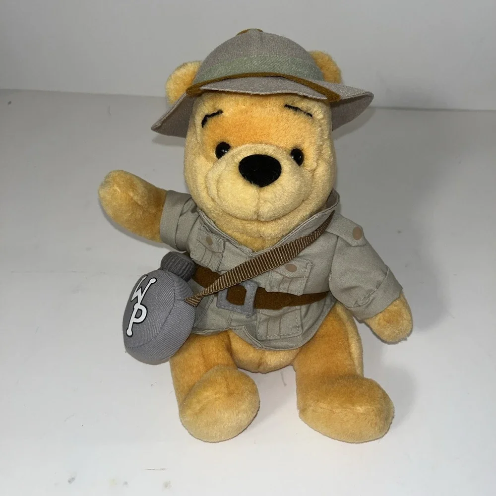 Disney World Exclusive Animal Kingdom Winnie The Pooh Safari Guide 10